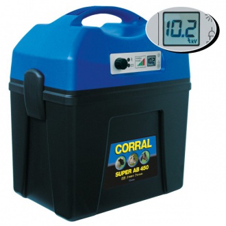 Elektryzator Corral AB450 5,4J bateryjno-sieciowy + cyfrowy wyświetlacz, ogrodzenia do 80km